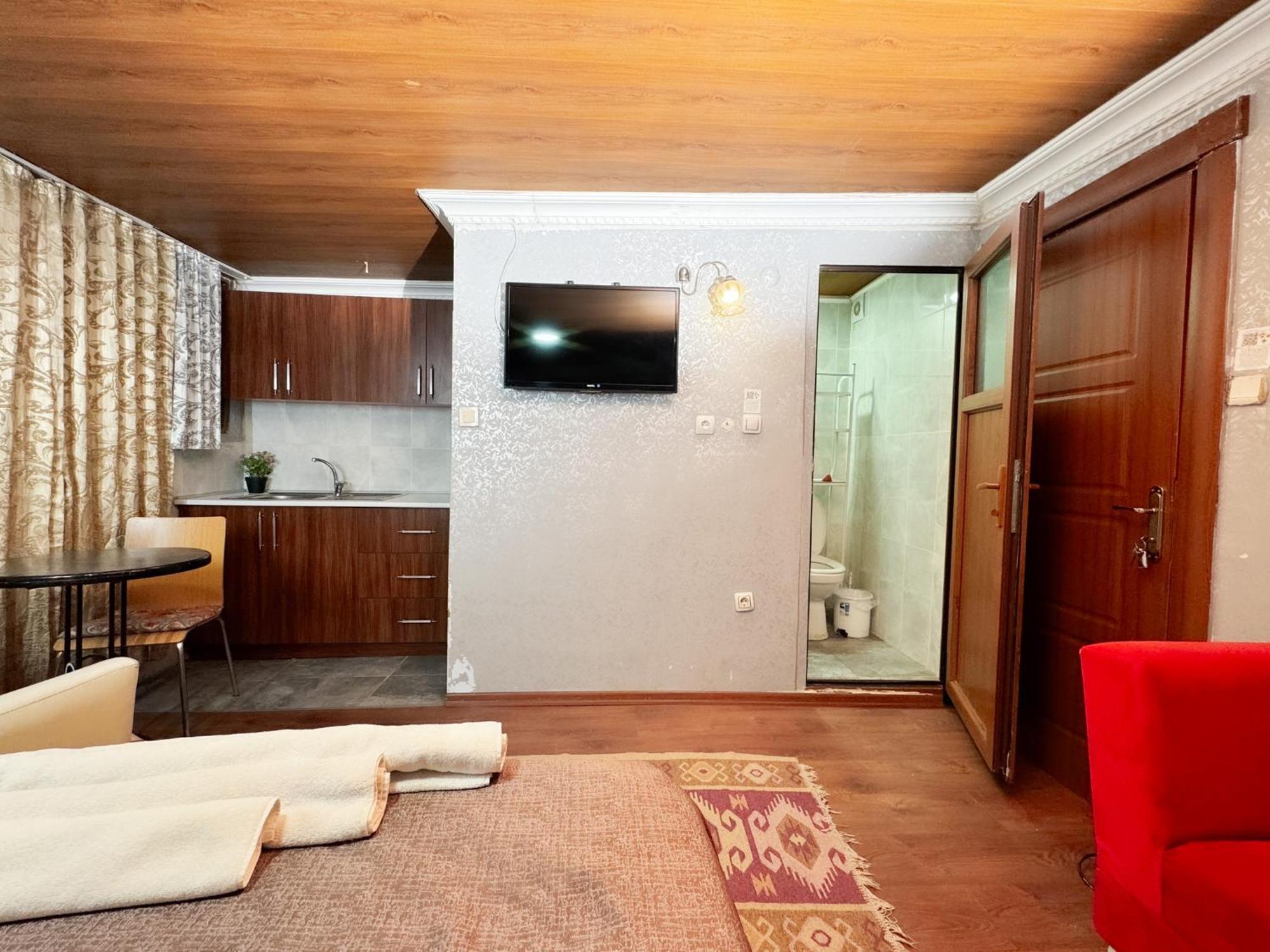 The New Season Apart Istanbul Bagian luar foto